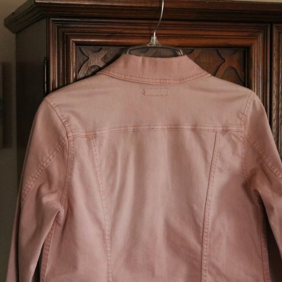 KEEPING Merona Distressed Pink Denim Jean Jacket NWOT! - Picture 11 of 16